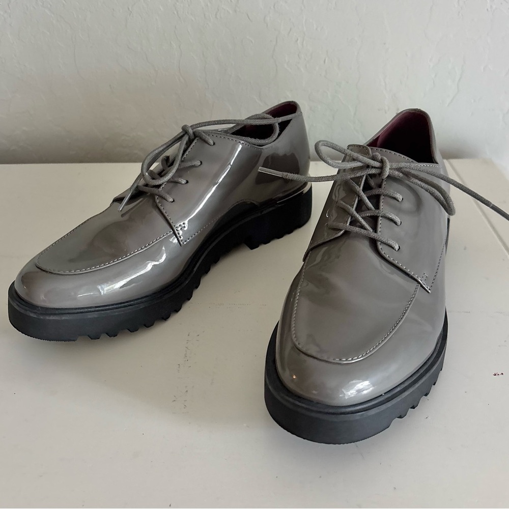Franco Sarto Women's Charles Oxfords in Gray Patent, Size 7, New In Box